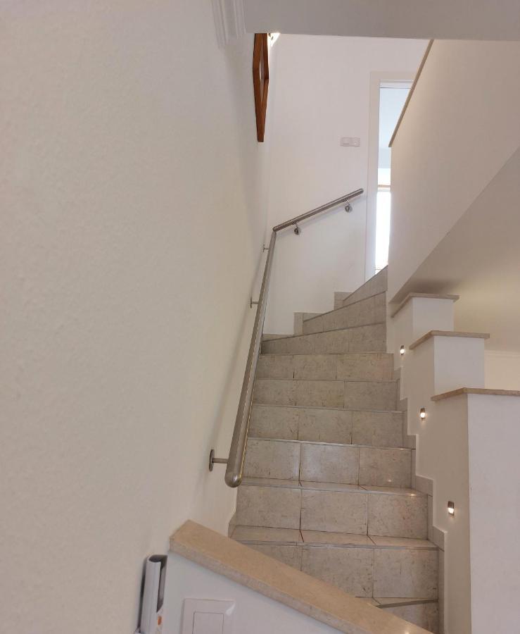 Apartmancentrum Gyula Buitenkant foto