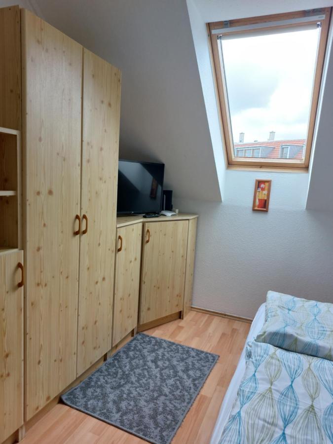 Apartmancentrum Gyula Buitenkant foto