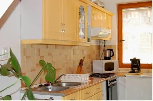 Apartmancentrum Gyula Buitenkant foto